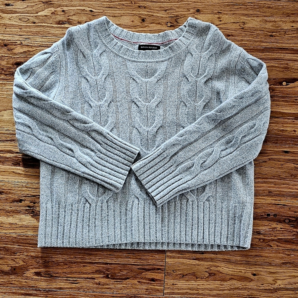 Banana Republic Light Gray Moreno Wool Cable Sweater